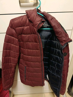 Младежко яке Funky Buddha като ново, размер XL, червено