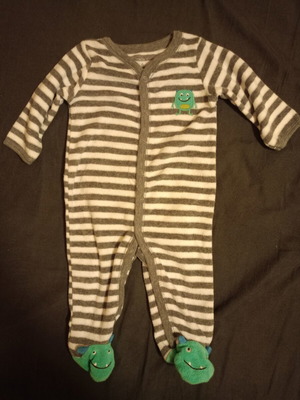 Carter's PJ size 6 months like new