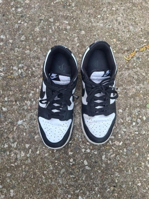Nike Dunks casual shoes used, size 43, black and white