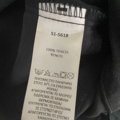 Access black pants size S like new