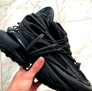 Balmain Unicorn Low-Top Sneakers