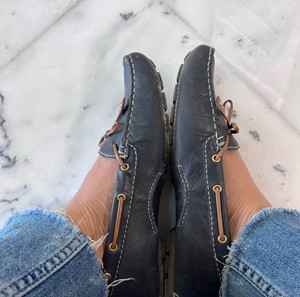Δερμάτινα μοκασίνια Clarks, πολύ άνετα, 38 μεγάλο προς 39, μπλε σκούρο, 22€