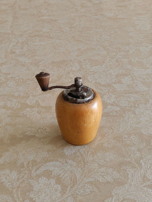 Vintage Italian spice mill used
