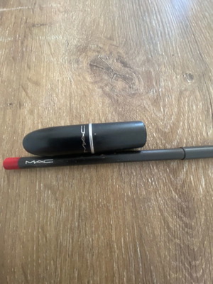 Κραγιόν Mac και μολύβι