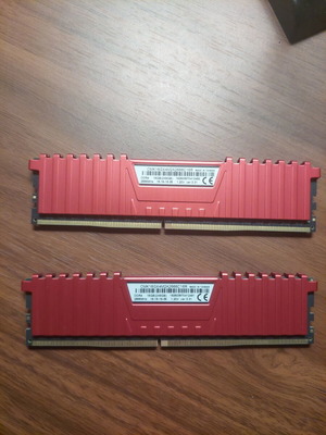 Corsair Vengeance LPX Red 16GB DDR4 RAM 2x8GB 2666MHz