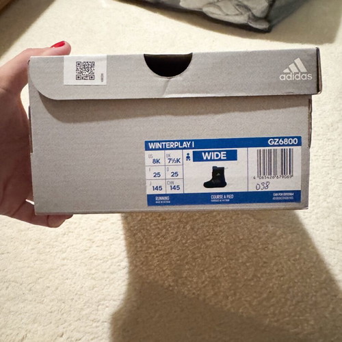 Adidas Winter Play I kids boots like new, size 25, blue