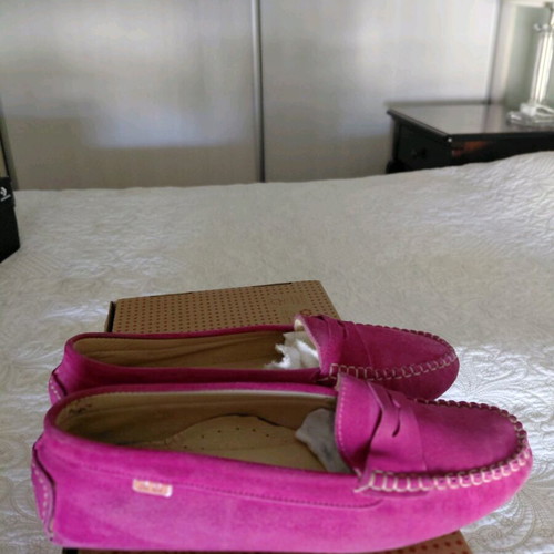 Leather moccasins used fuchsia size 39
