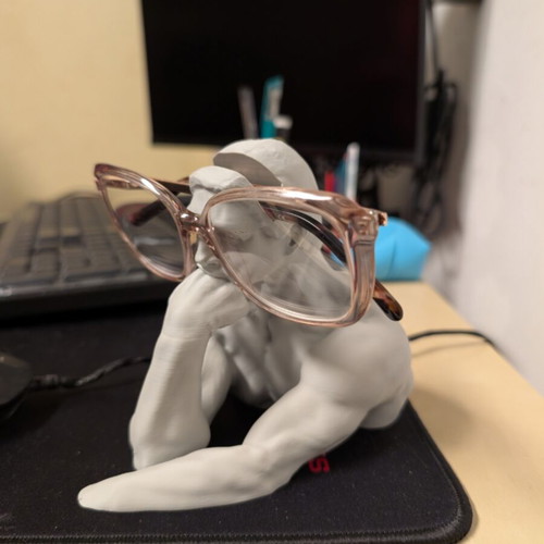 3D Printed Glasses Stand