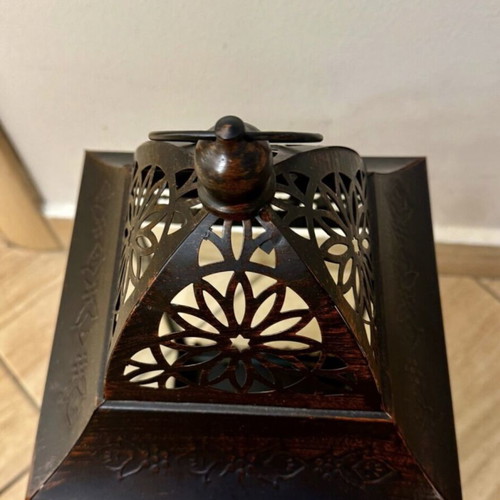 Bronze floor lantern like new