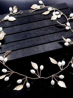 Handmade wedding hair comb gold color with white pearls new