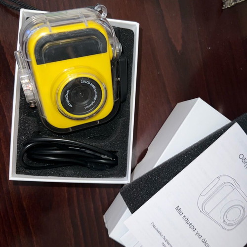 Waterproof compact camera like new
