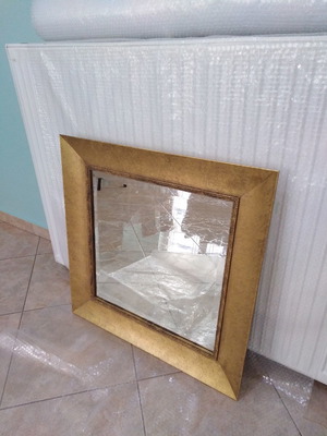 Καθρέφτης με κορνίζα ματ χρυσό 80x80 μεταχειρισμένος, μπιζουτέ κρύσταλλο