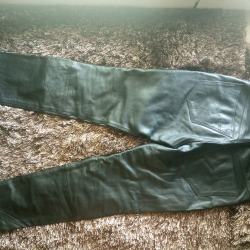 Network Skins leather pants like new, black, thick leather