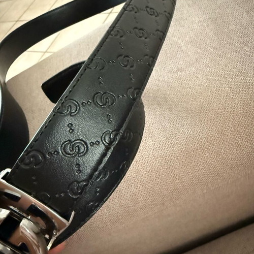GG Belt like new, black, size 120