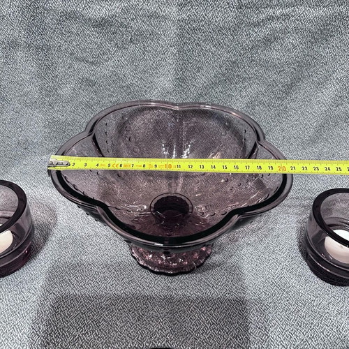 Decorative bowl and candle holders like new, clear glass