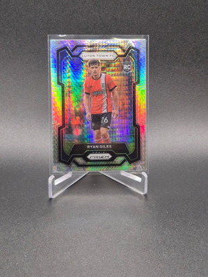 2023-24 Panini Prizm Premier League Hyper Prizm Ryan Giles Rookie RC μεταχειρισμένο