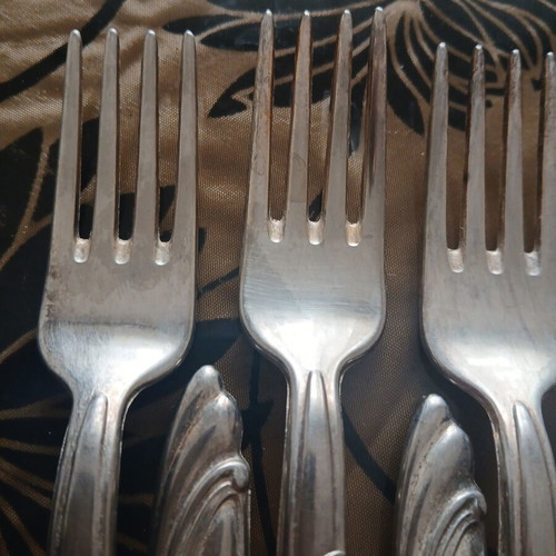 Set of 12 forks silver plated 800 used, very good condition