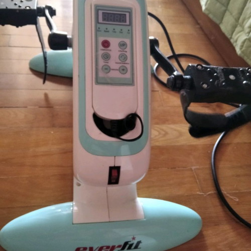 Everfit Mini Welle PL Fitness Pedal Exerciser used