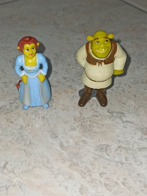Srek collectible figures new, set of 2