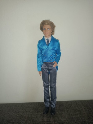 Ken Prince Liam doll Barbie The Princess and the Popstar Mattel 2011