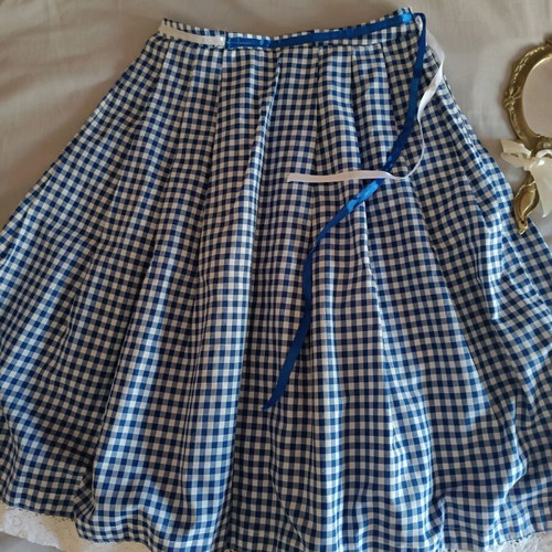 Vintage skirt handmade like new, size XS/S