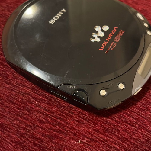 Sony Walkman CD player D-E220