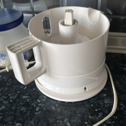 Electric juicer 500 ml, 230V 20W, unused