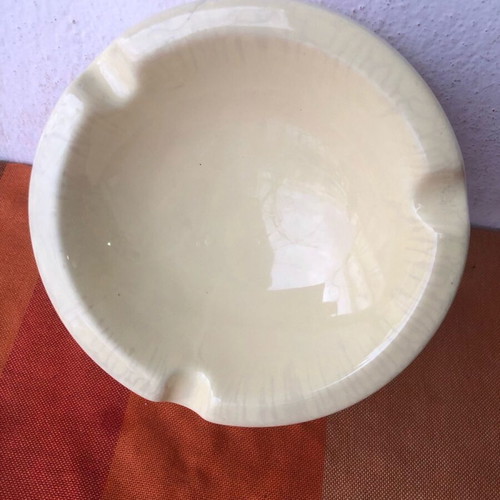 Bell’s porcelain ashtray like new