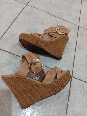 Wedge sandals size 37