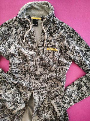 Bench statement long jacket slim fit used with urban print