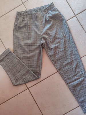 Tally Weijl Checked Pants like new, size XS 34, black and grey