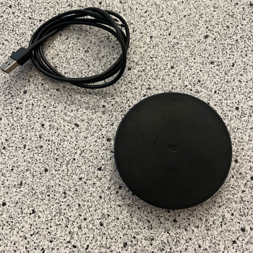 Xiaomi wireless charging pad like new with cable