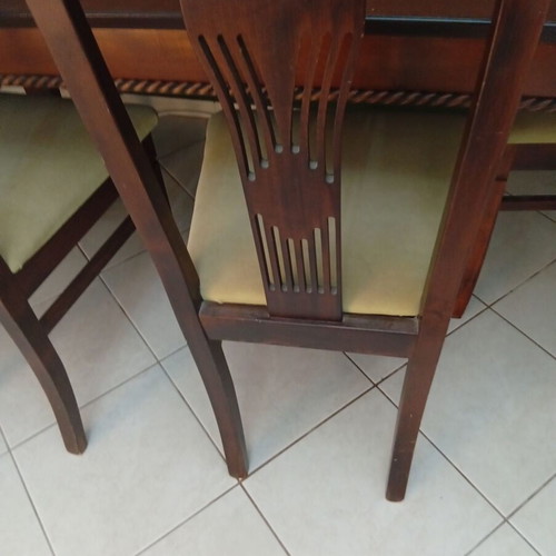 Dining room furniture set with table, 4 chairs and coffee table