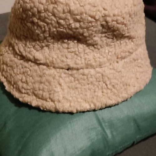 Hats new, set of 2 pieces