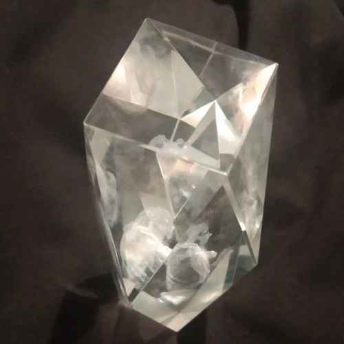 Crystal decorative piece with embedded Christ like new
