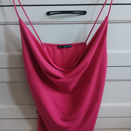 Zara fuchsia asymmetric draped top new, medium size