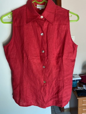 Julia Bergovich women's linen shirt new, red, sleeveless
