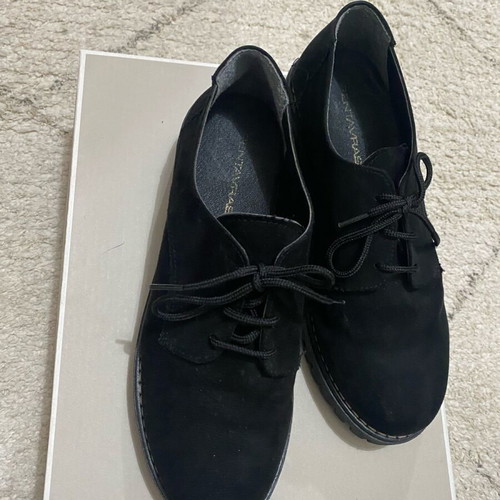 Pentavras black lace-up shoes like new, size 36