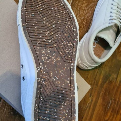 Vulcaz men's sneakers like new, size 43, white and beige