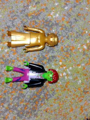 Playmobil used, zombie and gold figure set