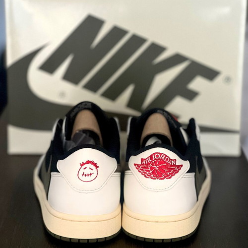 Travis Scott Air Jordan 1 sneakers, EU 41