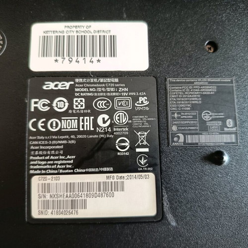 Acer Chromebook C720 laptop with mouse, 11.6 inch, 2GB RAM, 16GB SSD, 128GB SD