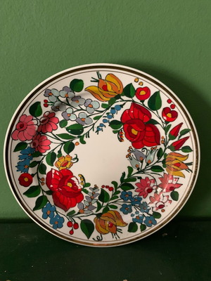 Handmade decorative plate used