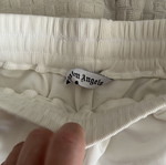 Men's Bermuda shorts like new, size M, black and white