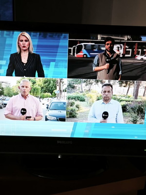 Philips 22" Full HD TV monitor used with remote control