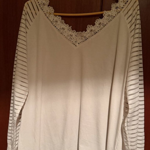 Amelie blouse XXL white with lace and sheer sleeves