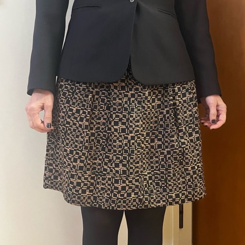 Sandro skirt like new, size S, beautiful design