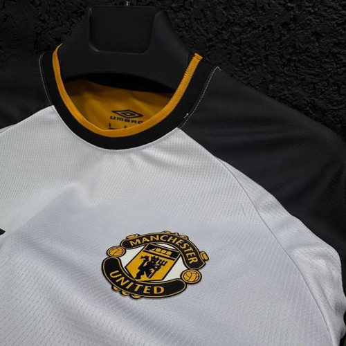 ManU 2001 Beckham retro jersey