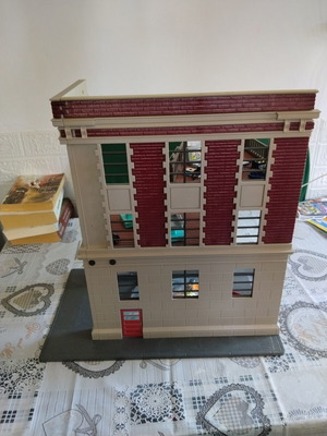 Playmobil Ghostbusters Firehouse HQ 9219 used