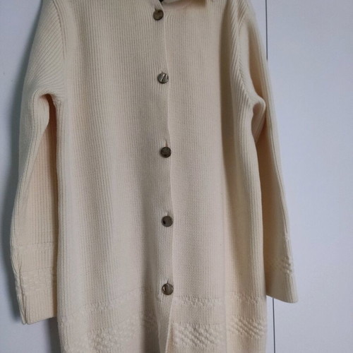 Greek-made cardigan new, white, size L and XL